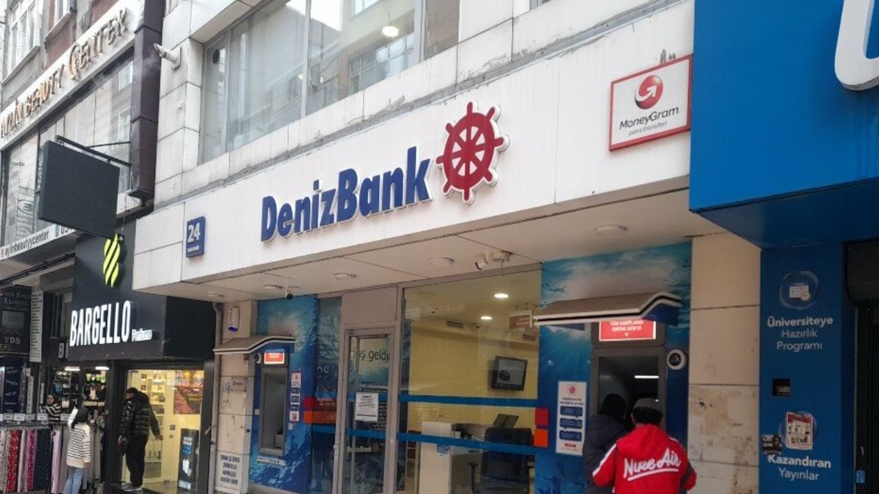 Denizbank’tan Gece Yarısı Müjdesi! 10 Bin TL Üzeri Kredi Başladı