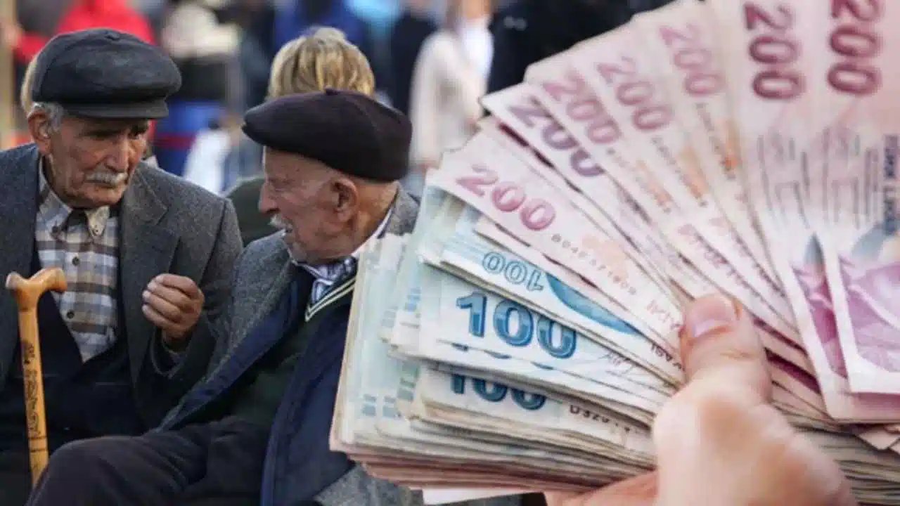 Emekliye 27 Bin TL Promosyon İçin Şartlar Belli Oldu
