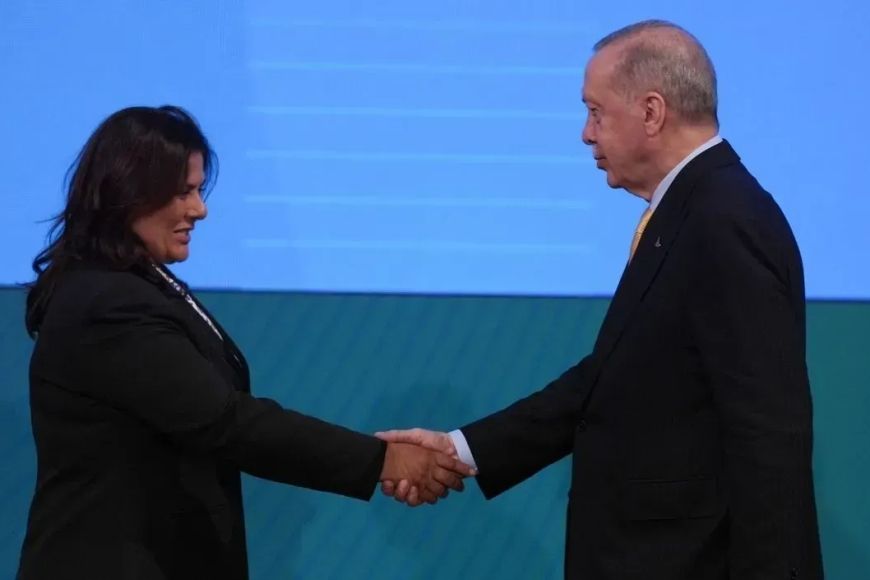 CHP’den AK Parti’ye Geçen Özlem Çerçioğlu’ndan Dikkat Çeken Sözler: “Cumhurbaşkanımıza Zaten Uzak Değildim”